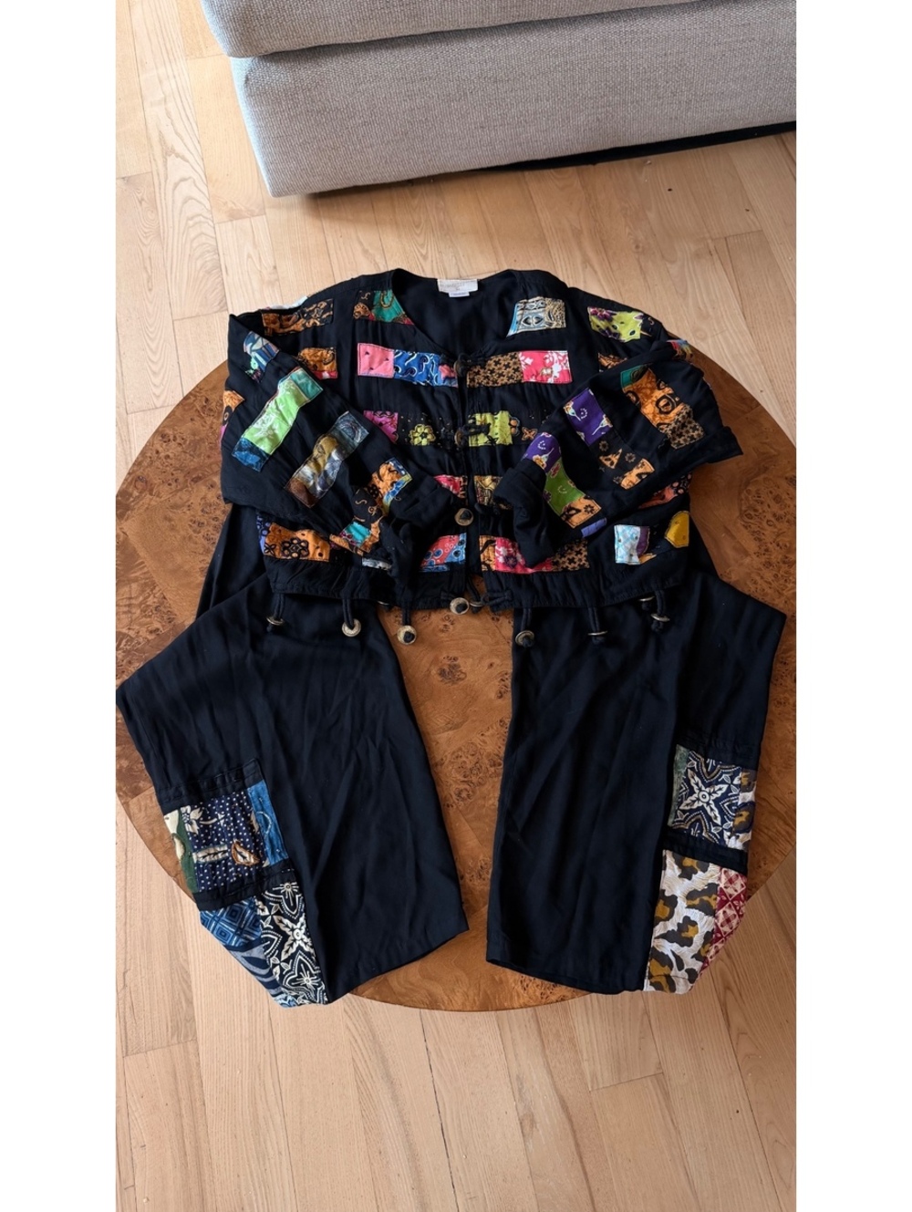 Nativewear Designs Women's Black Patchwork Two-Piece Outfit Set
